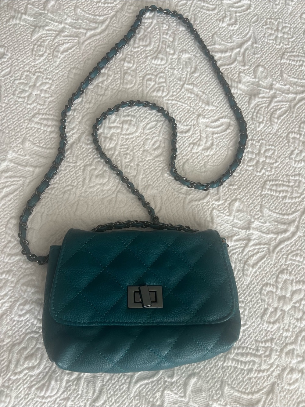 Steve Madden Teal Quilted Chain Crossbody